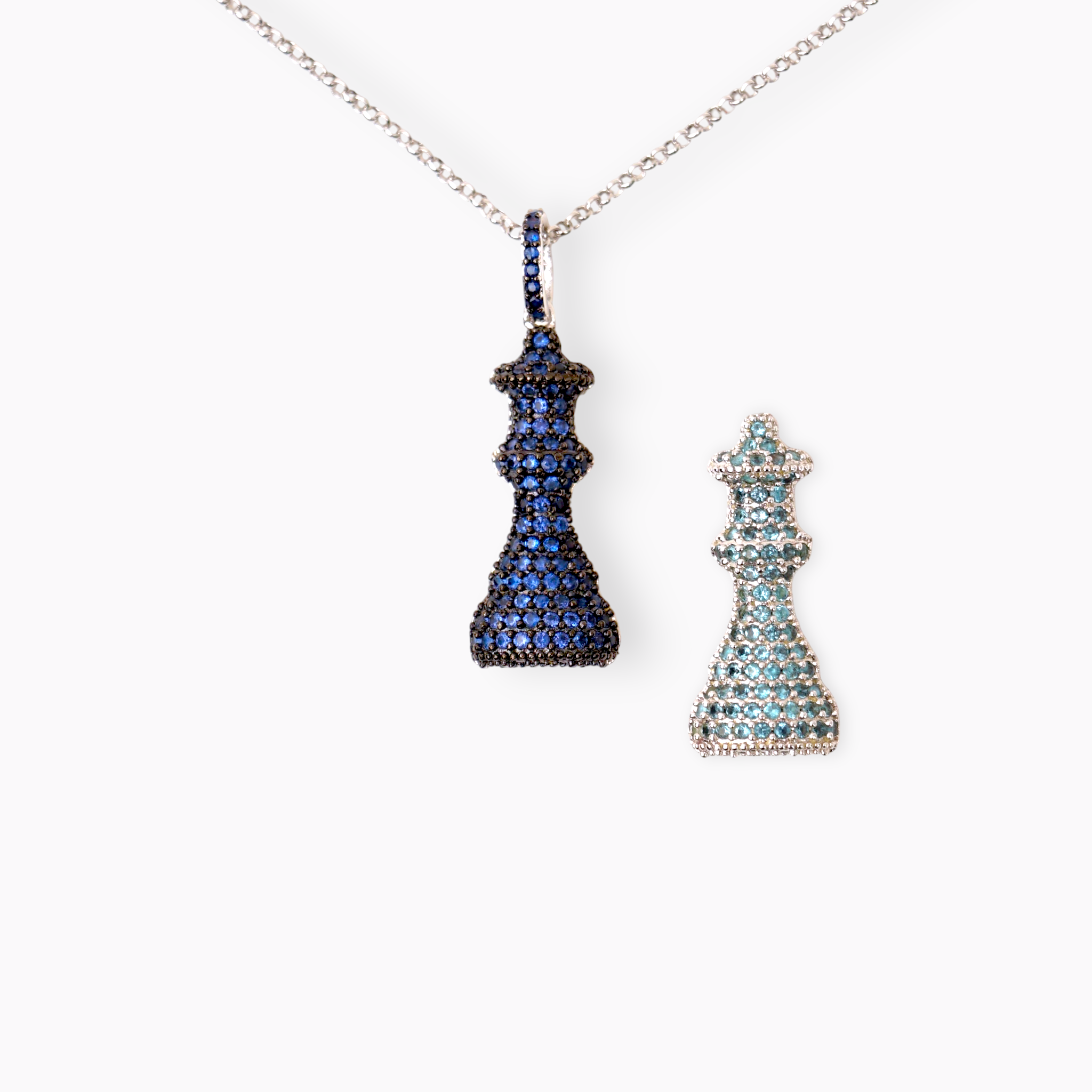 Master Chess Marina Queen Adjustable Necklace